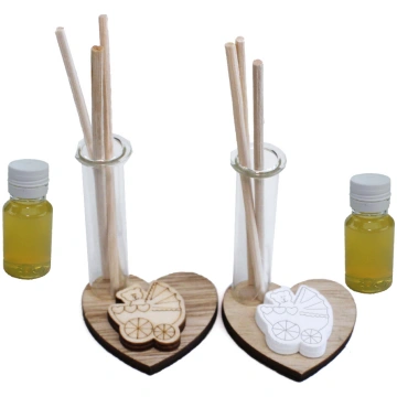 Profumatore in legno con Cuore in legno Culla Cull