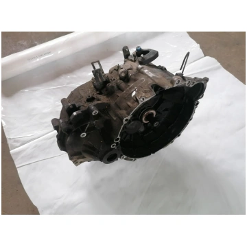 Lietots - Cambio meccanico per VOLVO S60 2004