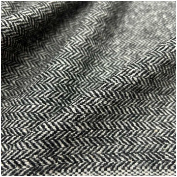 Tessuto Pettinato Lana Spigato Nero 150x150 Cm