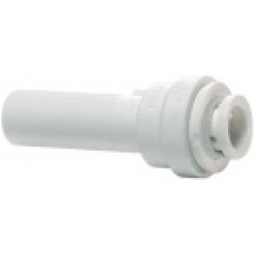 John Guest 5/8 - 3/8 Reducer (PP062016W)