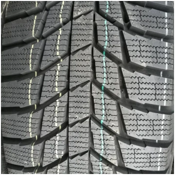 TRIANGLE - Pl01 - 185 55 R15 || 86t