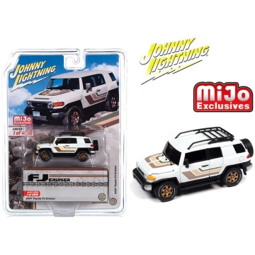 Johnny Lightning - 2007 Toyota FJ Cruiser Custom W