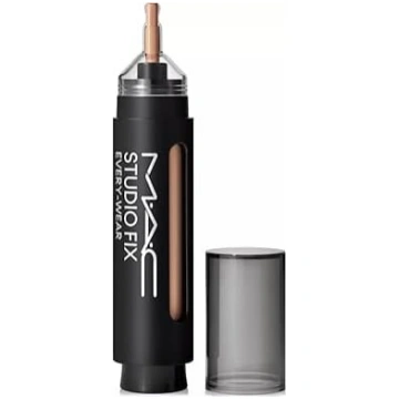 MAC Studio Fix Everywear universālais zīmulis seja