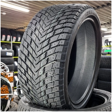 275/40R20 Zmax Winternova Stud 2 102T