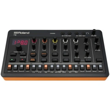 Roland T-8 Sintezators