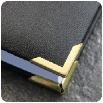 Metal corners 22 mm brass-plated 1000 pieces
