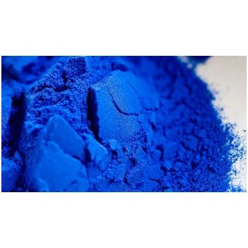Zilā spirulīna kā dabīga, zila pārtikas krāsviela