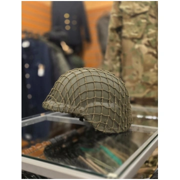 Austrijas armijas ķiveres tīkliņš - pārvalks