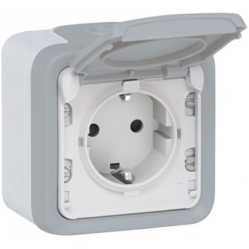 Kontaktligzda ar zemējumu 2P+E IP55 16A/250V virs 