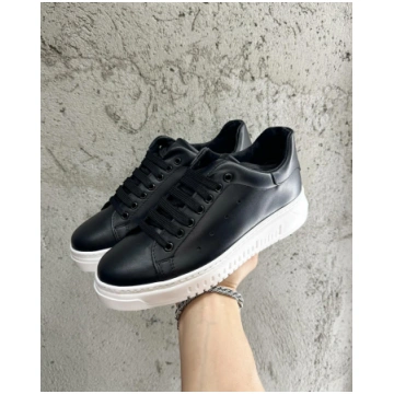 Sneakers basic black Evolution Milano