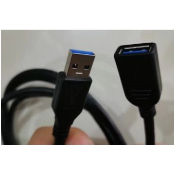 Kabel USB MicroConnect USB-A - USB-A 1.8 m Czarny 