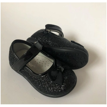 Clibee kurpes melnas: izmērs: 20