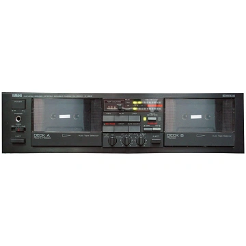 Yamaha K-222 kasešu atskaņotājs