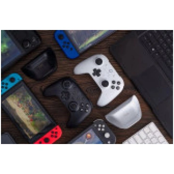8BitDo Ultimate 2 Wireless BT spēļu kontrolieris. 