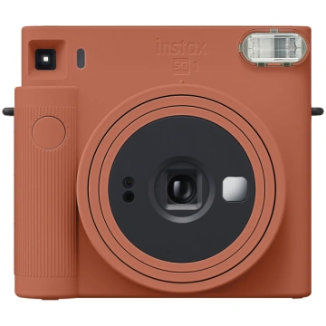 Momentinis fotoaparatas instax SQUARE SQ1 TERRACOT