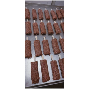 Liellopa gaļas "Ļuļa" kebabs