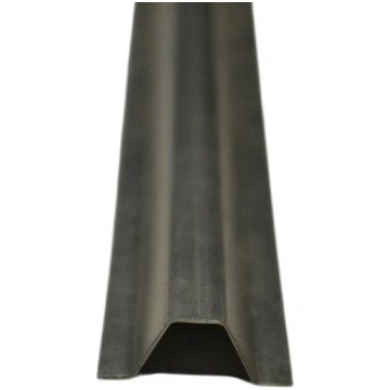 Profils Omega, 300 cm x 5.6 cm x 0.1 cm