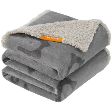 Ūdensnecaurlaidīga sega mājdzīvniekiem, šerpa sega