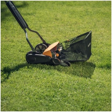 Fiskars StaySharp Max manual reel mower 46 cm 1000