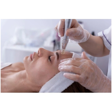 Dermapen frakcionētā sejas mezoterapija