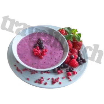 Deserts Wild berry yogurt dessert Travellunch