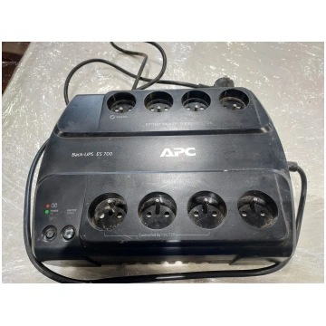 Lietots - Barošanas bloks APC Back-UPS ES 700