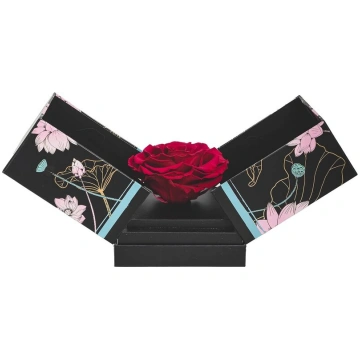Bloom&Stories mūžīgā roze kastītē