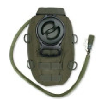 Highlander Mil-Tec mitrināšanas iepakojums 1.5 l 1