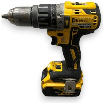 Lietots - DeWalt DCD796
