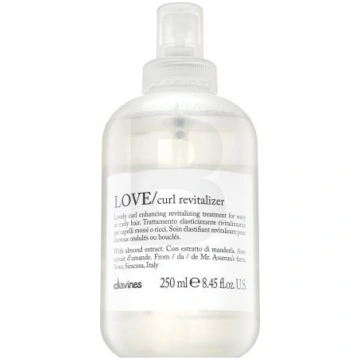 Davines Essential Haircare Love Curl Revitalizer b