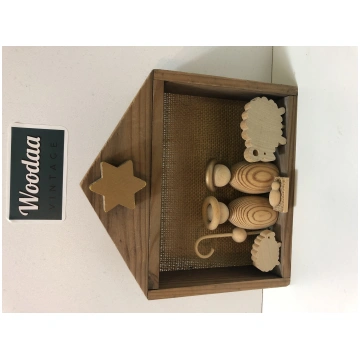 aarikkas-small-christmas-crib