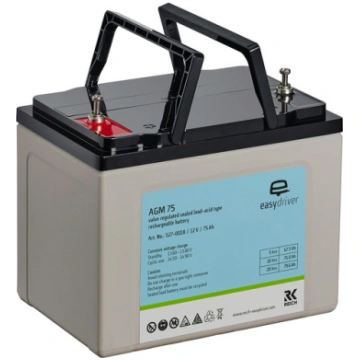 Power supply for caravan maneuvering drives