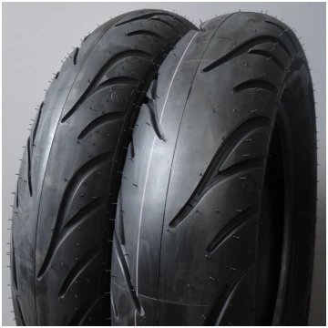 Michelin COMMANDER III CRUISER 140/75 R 17 F TL 67